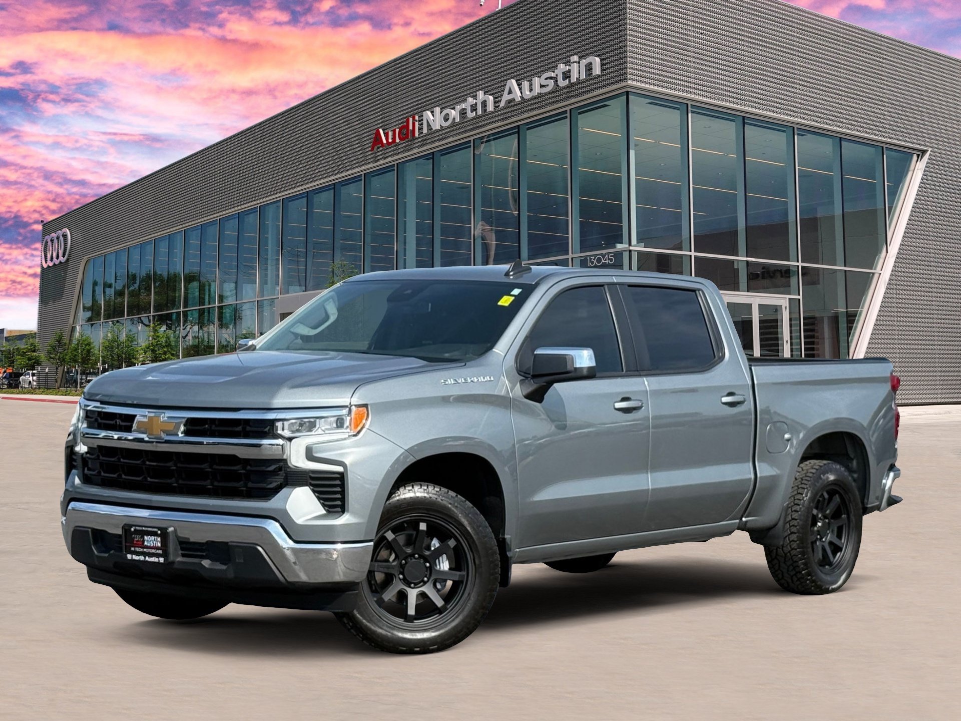 Used 2024 Chevrolet Silverado 1500 LT