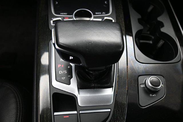 Used 2019 Audi Q7 3.0T Prestige AWD/4WD image 26