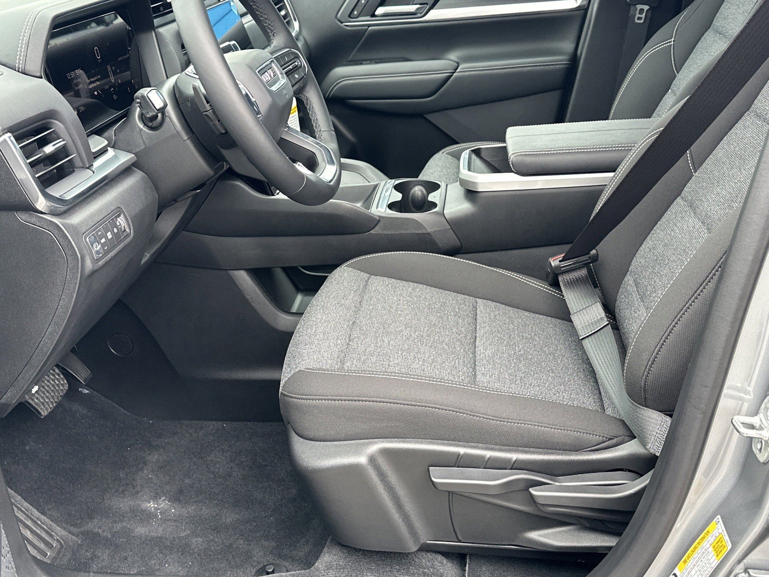 New 2026 GMC Terrain Elevation w/ Technology Package II image 9