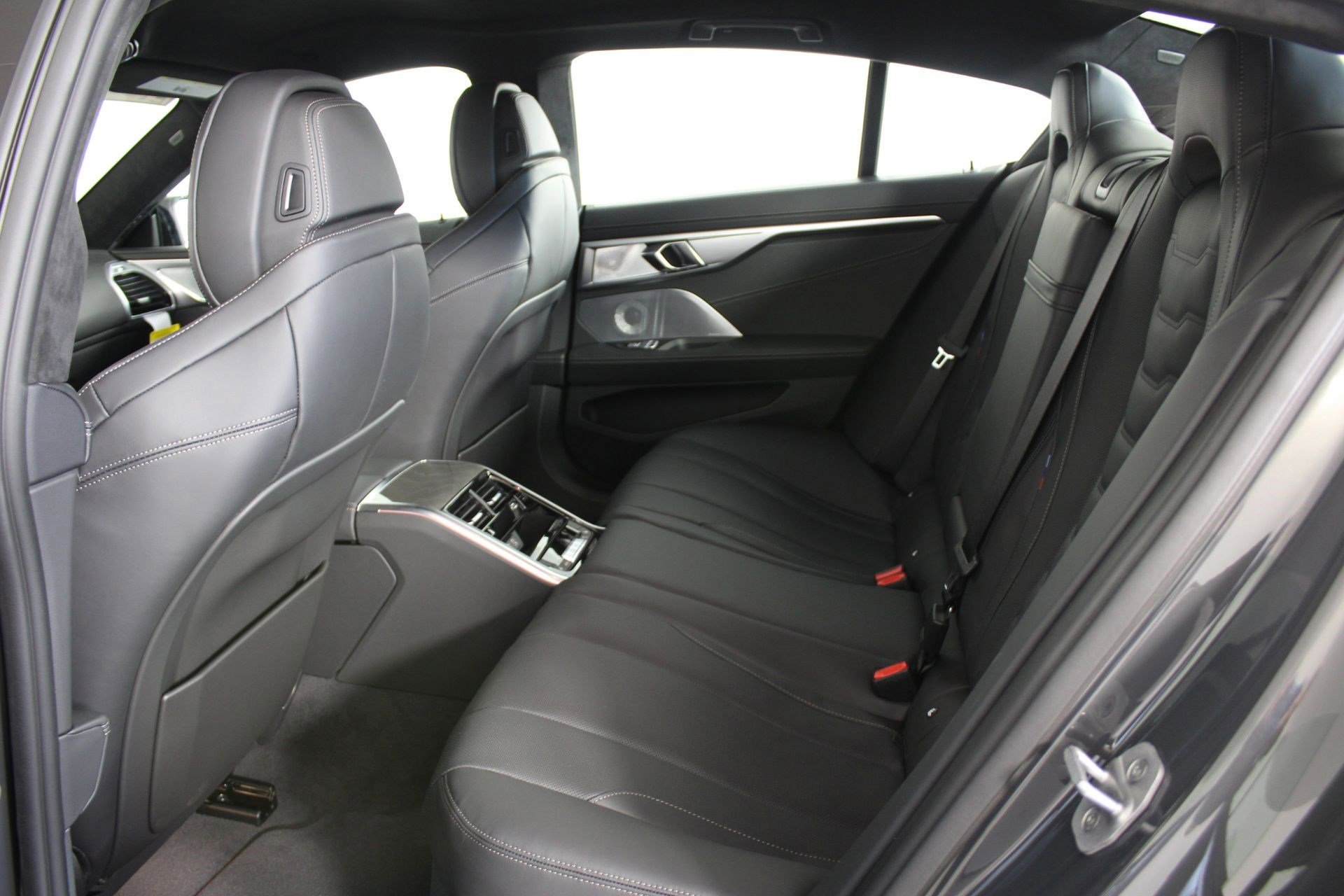 Used 2026 BMW M850i xDrive M850i image 21