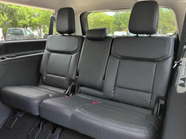 New 2027 Ford Expedition Max Active RWD image 13
