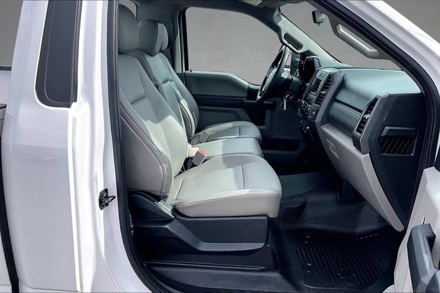 Used 2017 Ford F250 XL w/ Power Equipment Group RWD image 5