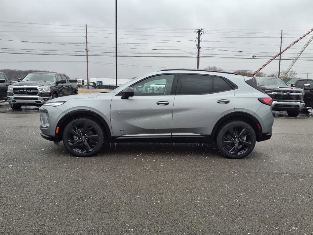 New 2025 Buick Envision Sport Touring image 8
