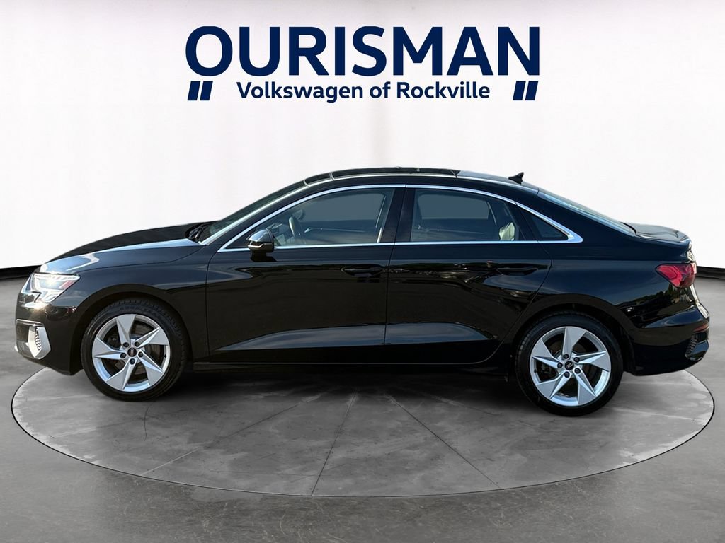 Used 2023 Audi A3 2.0T Premium Plus w/ Premium Plus Package FWD image 3