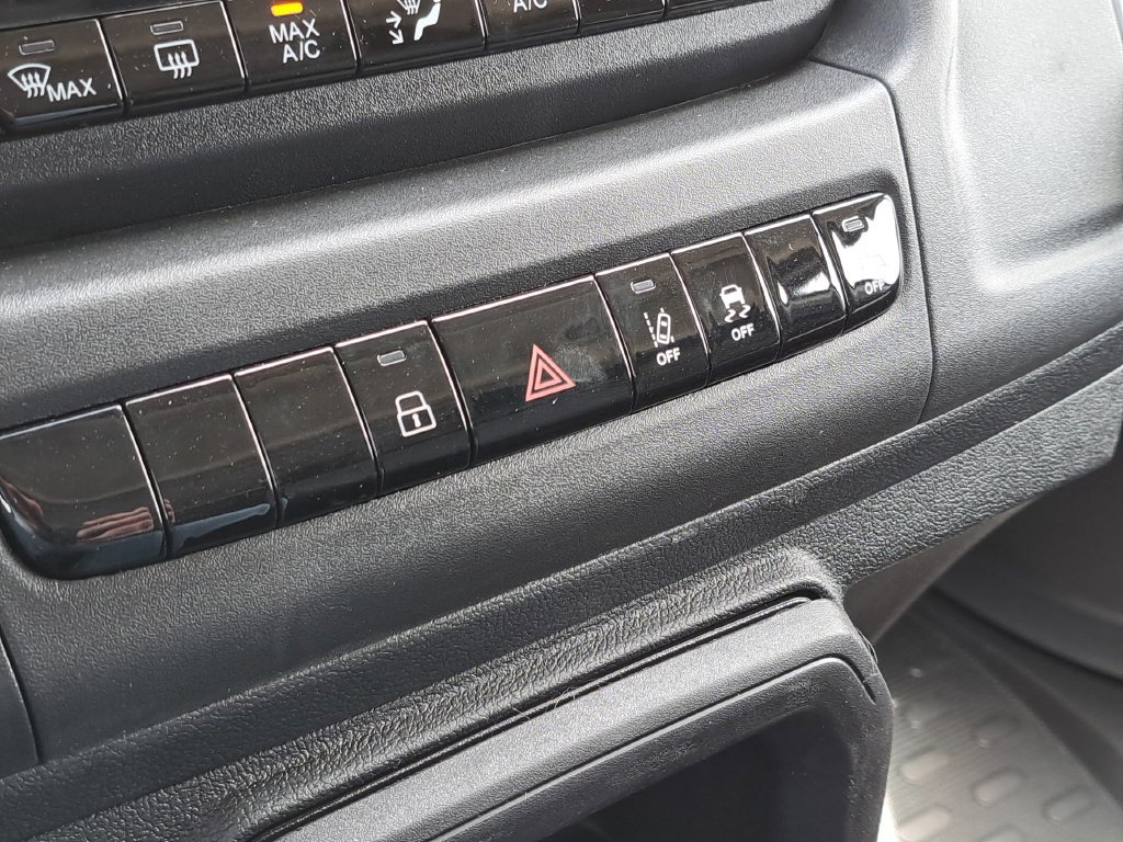 New 2026 RAM ProMaster 1500 w/ Safety Group FWD image 11