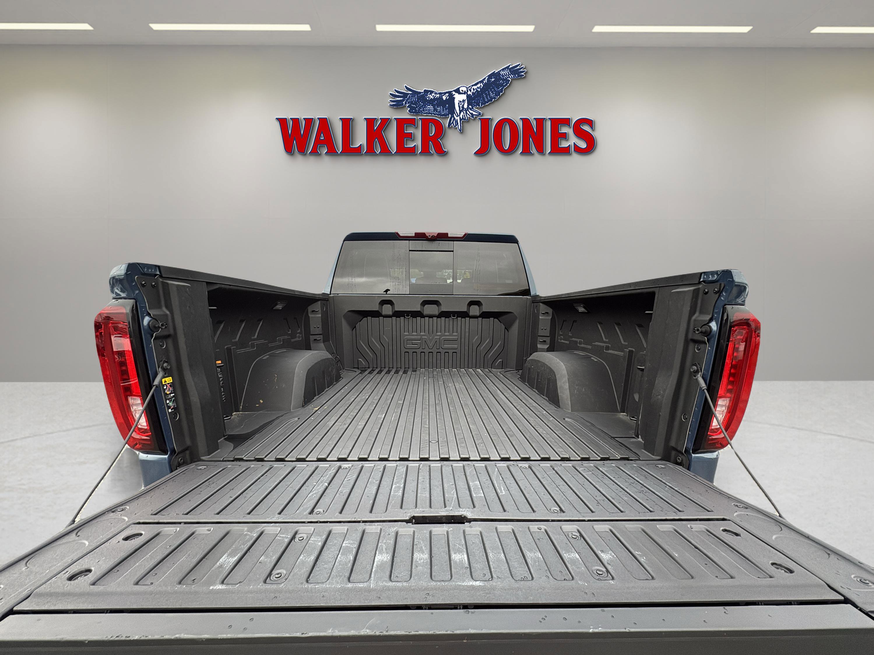 Used 2026 GMC Sierra 1500 Denali Ultimate image 16