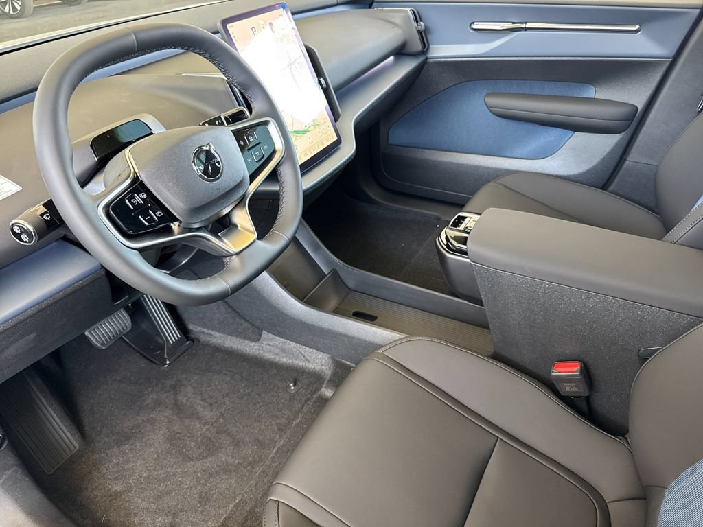 New 2026 Volvo EX30 Cross Country Ultra w/ Protection Package Premier AWD/4WD image 9