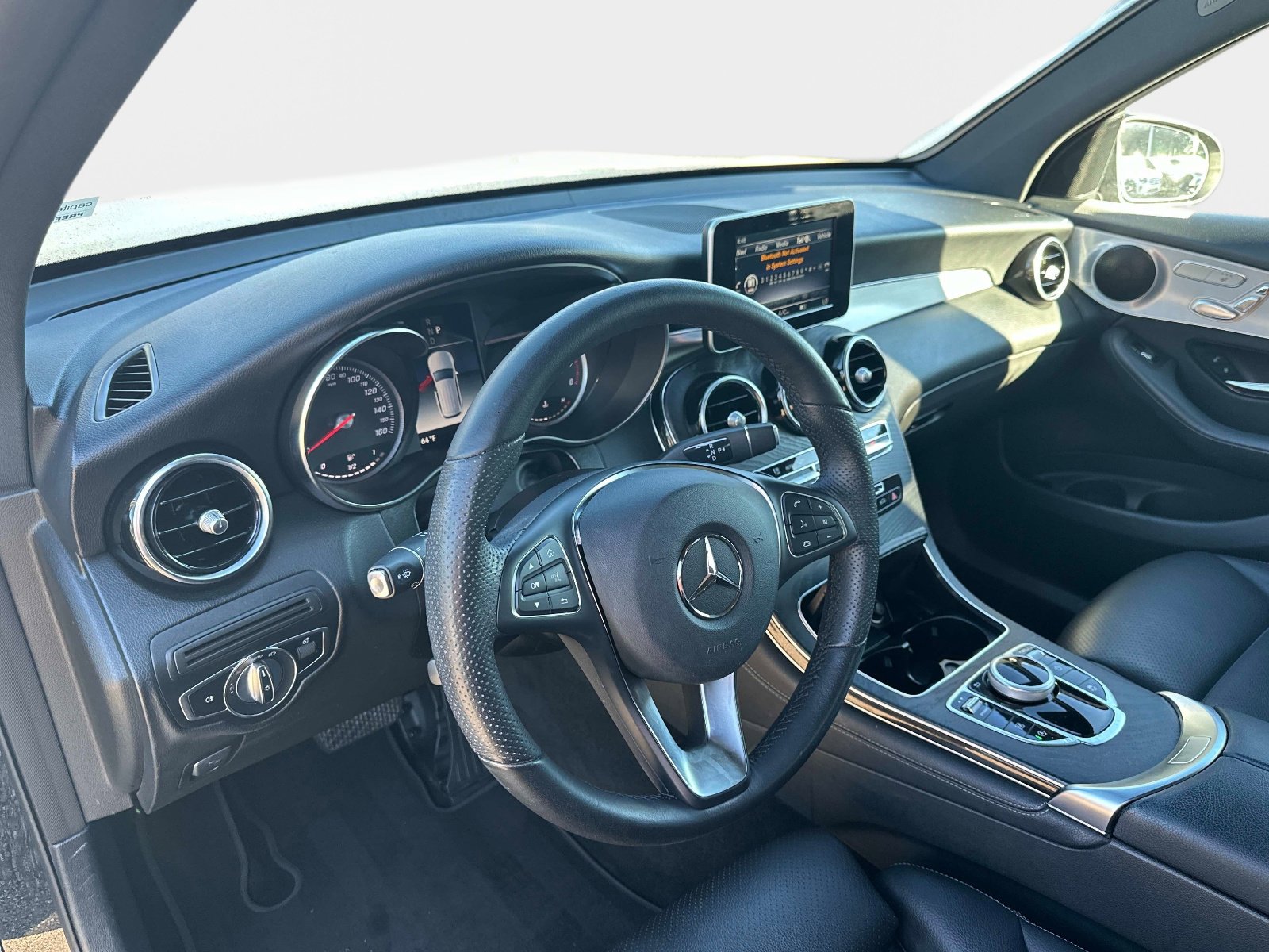 Used 2019 Mercedes-Benz GLC 300 image 17