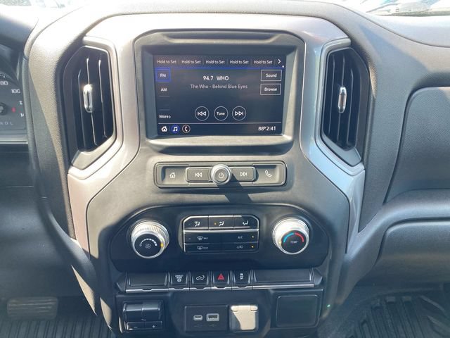 Used 2021 GMC Sierra 2500 4x4 Crew Cab w/ Convenience Package image 13