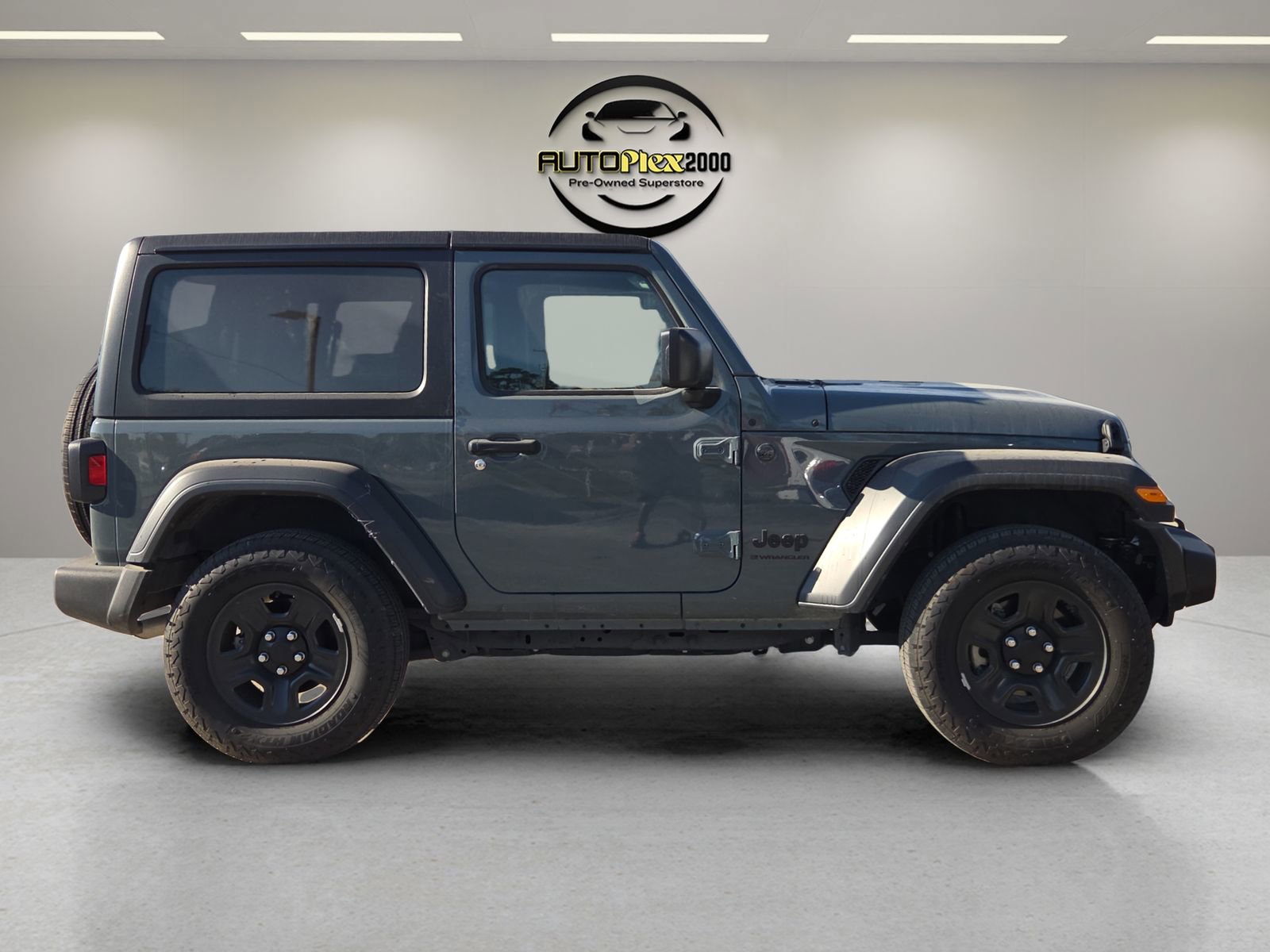 Used 2024 Jeep Wrangler Sport image 8