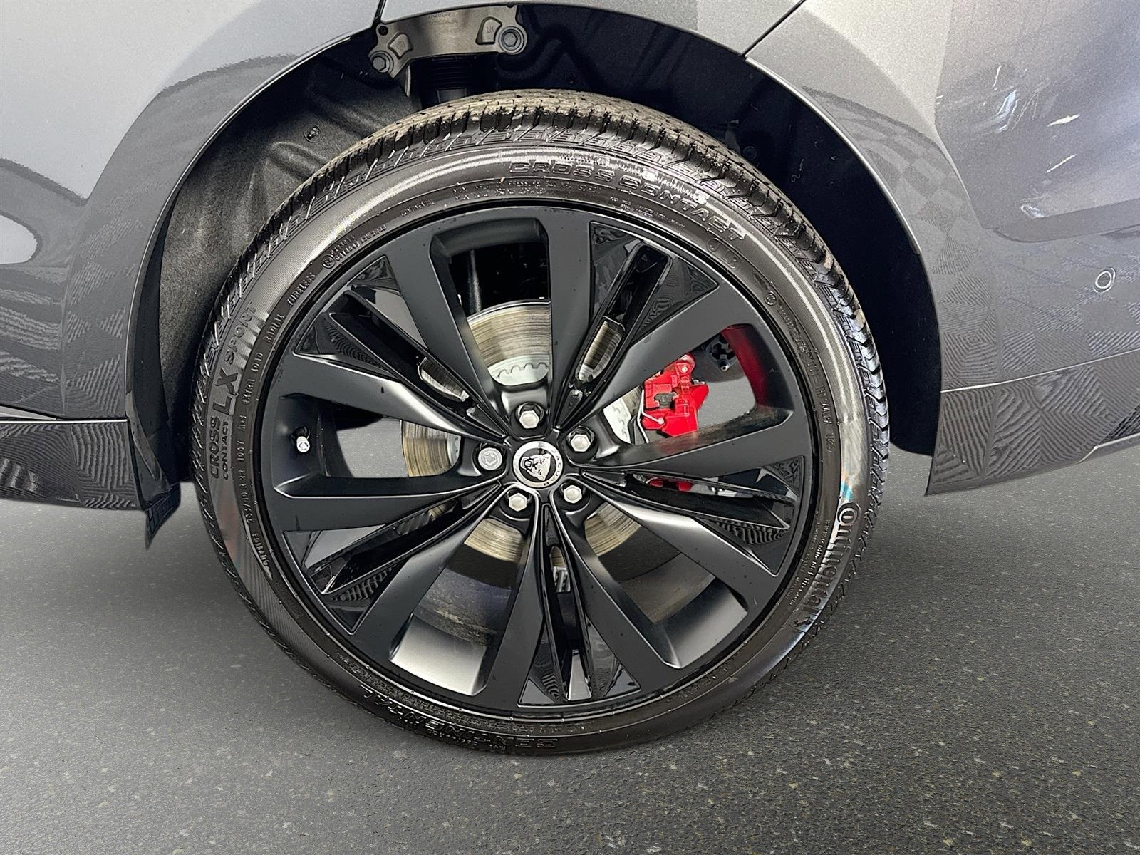 New 2026 Jaguar F-PACE R-Dynamic S AWD/4WD image 33