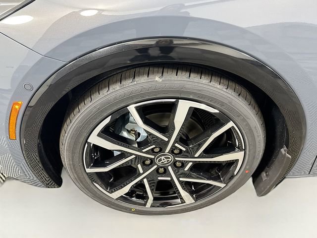 New 2026 Toyota Prius Plug-In Hybrid FWD image 4