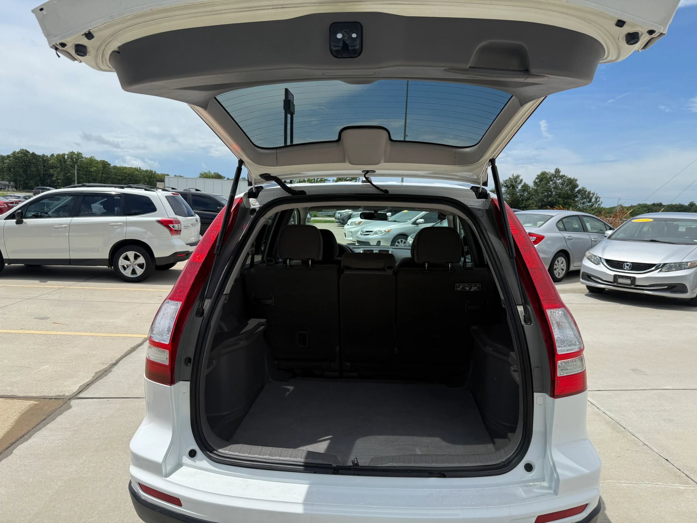 Used 2011 Honda CR-V EX image 13