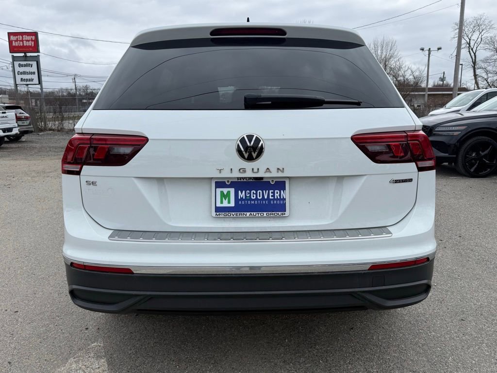 Used 2022 Volkswagen Tiguan SE image 8