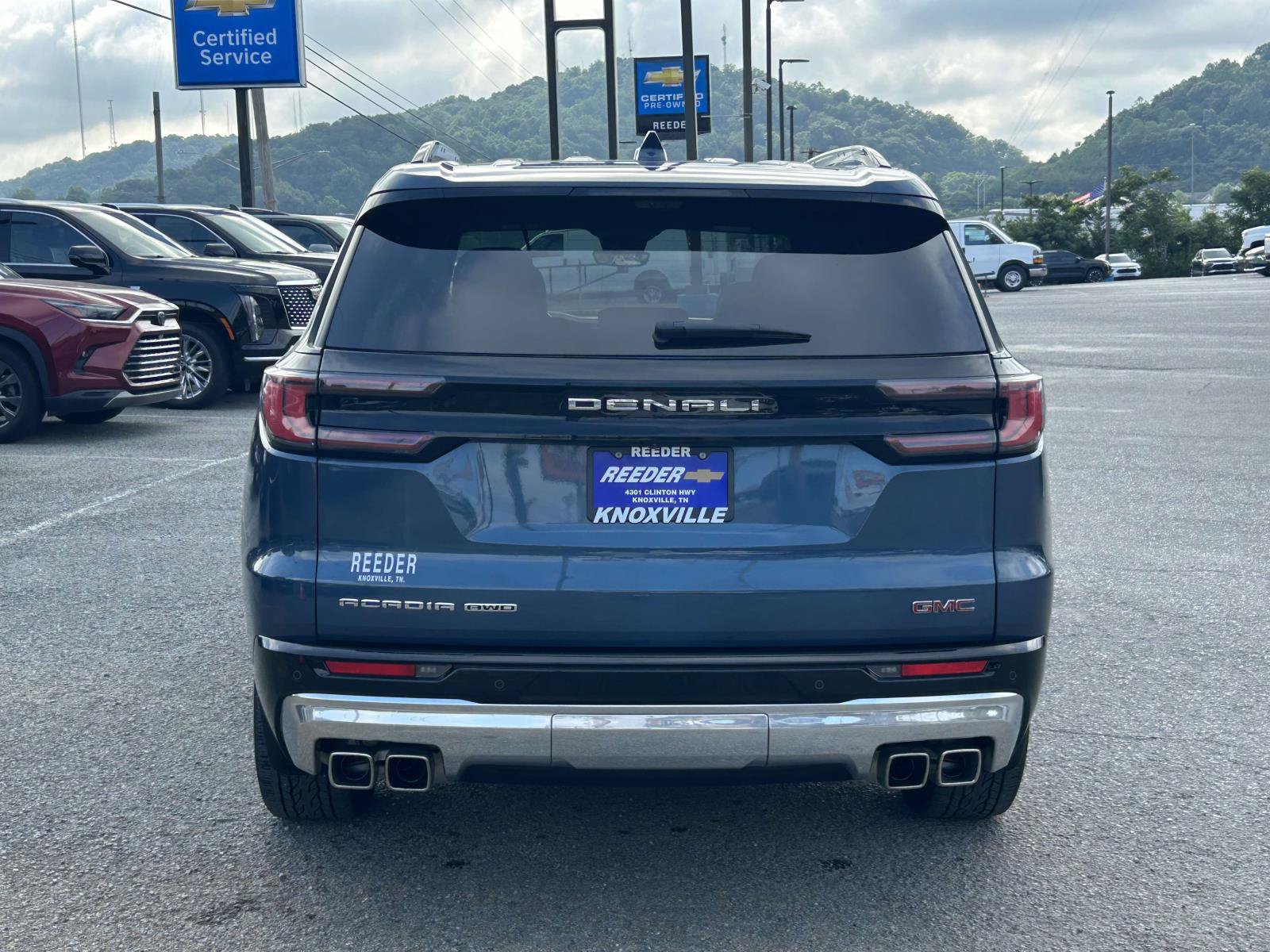 Used 2026 GMC Acadia Denali w/ Super Cruise Package AWD/4WD image 6