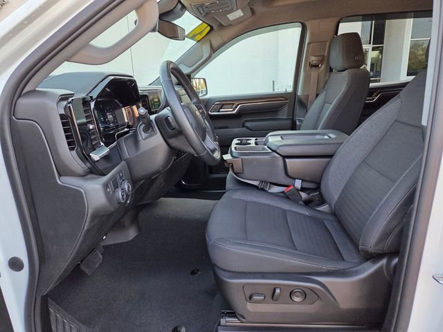 Used 2024 Chevrolet Silverado 1500 LT image 12