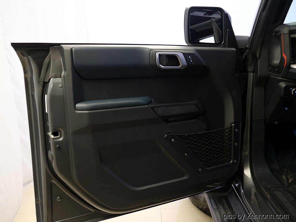 Used 2025 Ford Bronco Heritage Edition AWD/4WD image 30