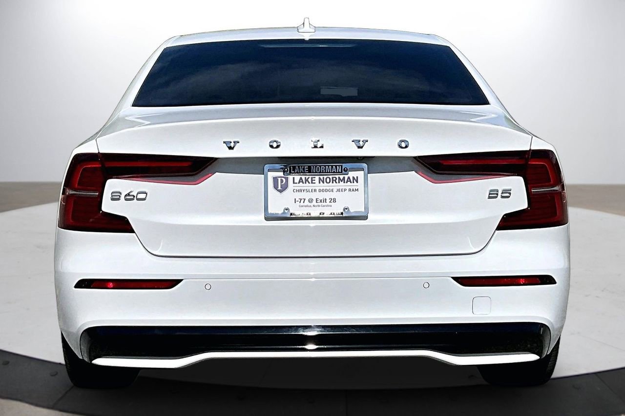 Used 2024 Volvo S60 B5 Plus w/ Climate Package image 8