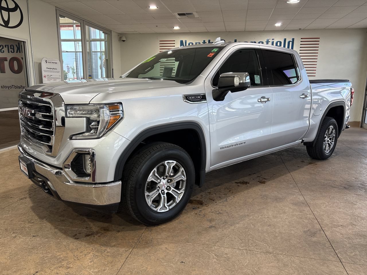 Used 2021 GMC Sierra 1500 SLT