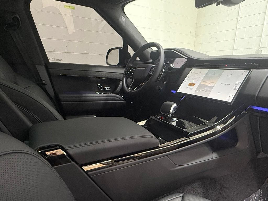 Used 2025 Land Rover Range Rover Sport Autobiography AWD/4WD image 54