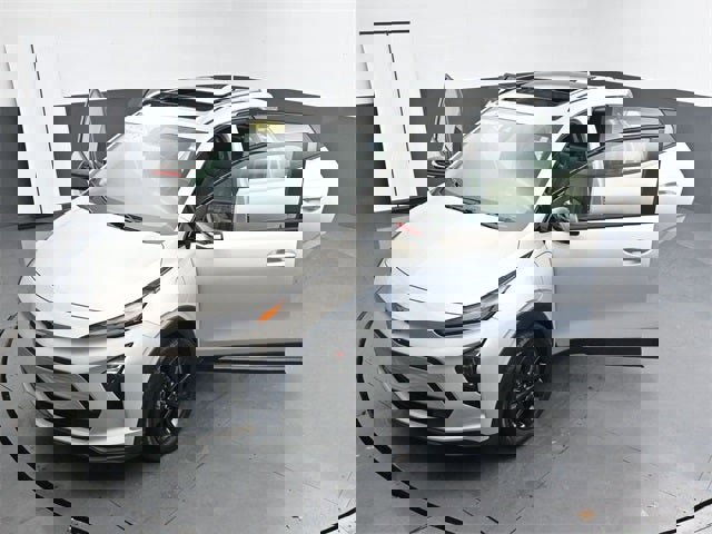 Used 2023 Chevrolet Bolt EUV Premier w/ Sun & Sound Package image 39