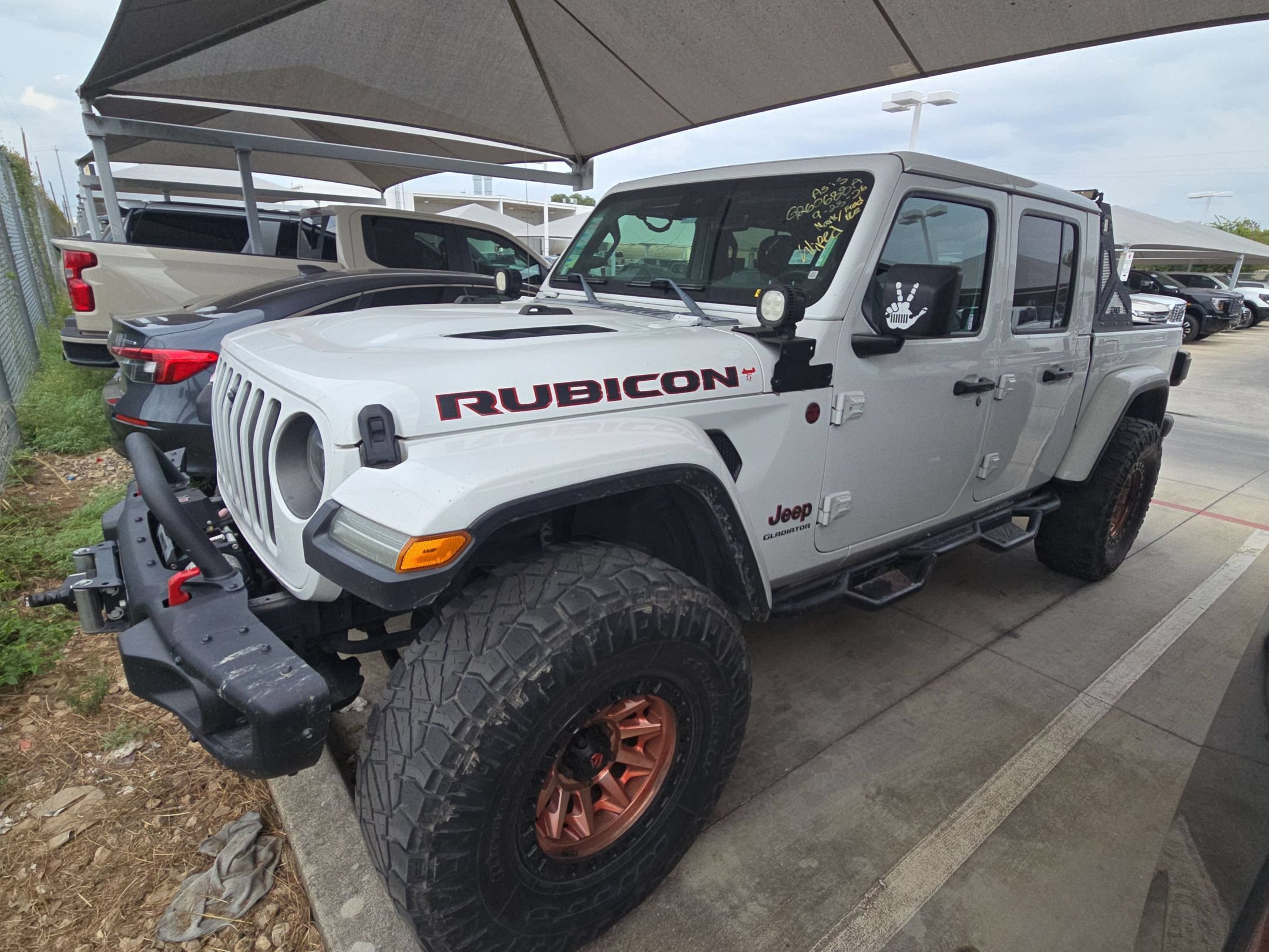Used 2020 Jeep Gladiator Rubicon AWD/4WD image 2