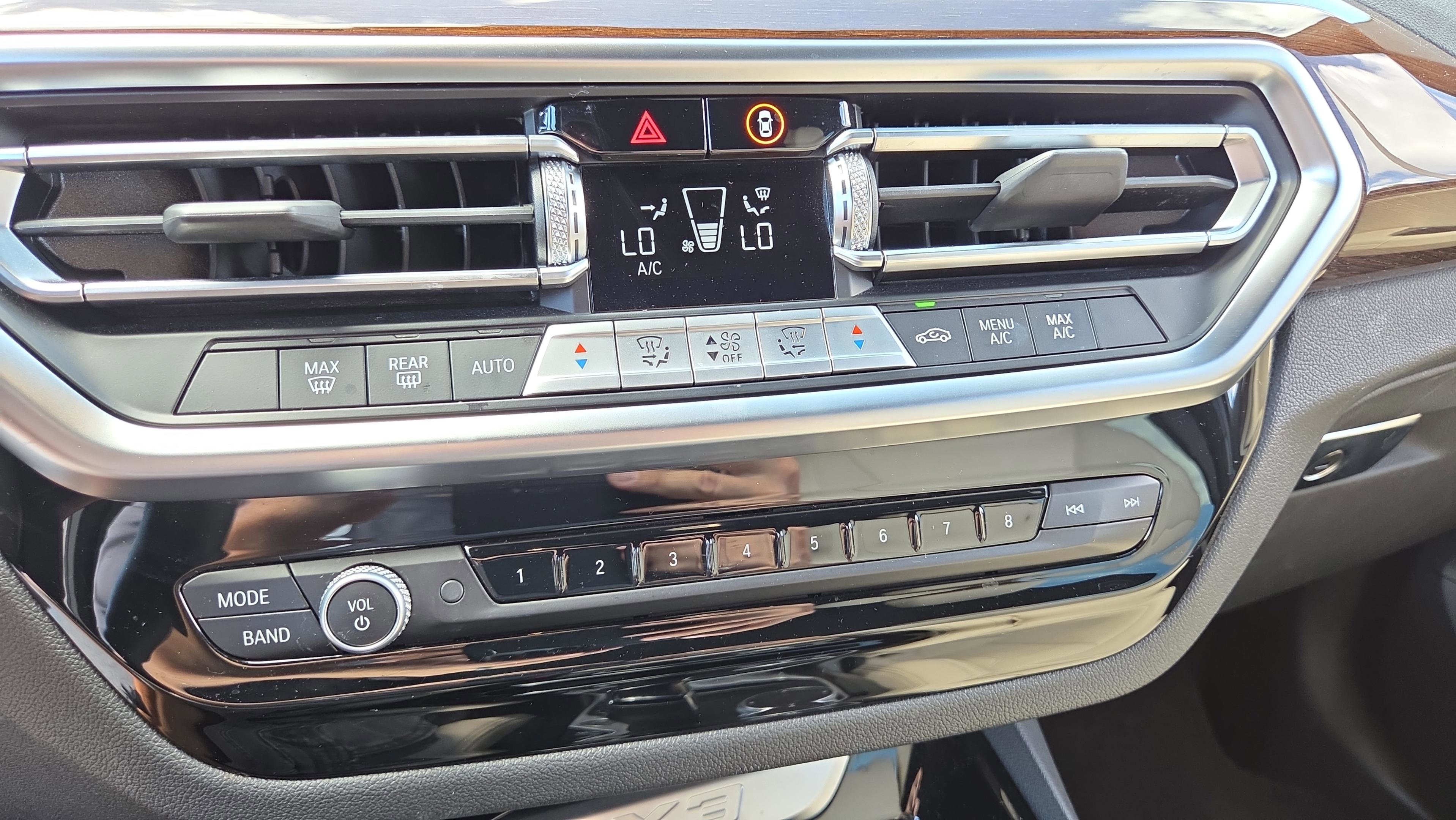 Certified 2024 BMW X3 sDrive30i w/ Convenience Package image 35