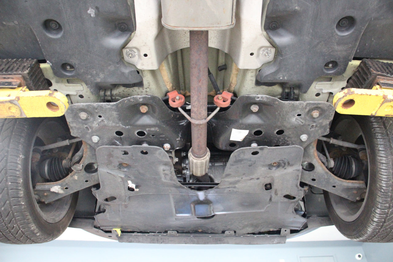 Used 2014 FIAT 500L Trekking w/ Popular Equipment Group image 99