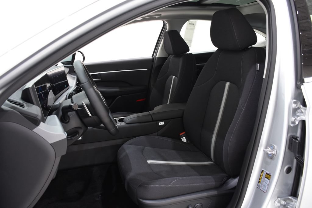 New 2026 Hyundai Sonata SEL FWD image 23