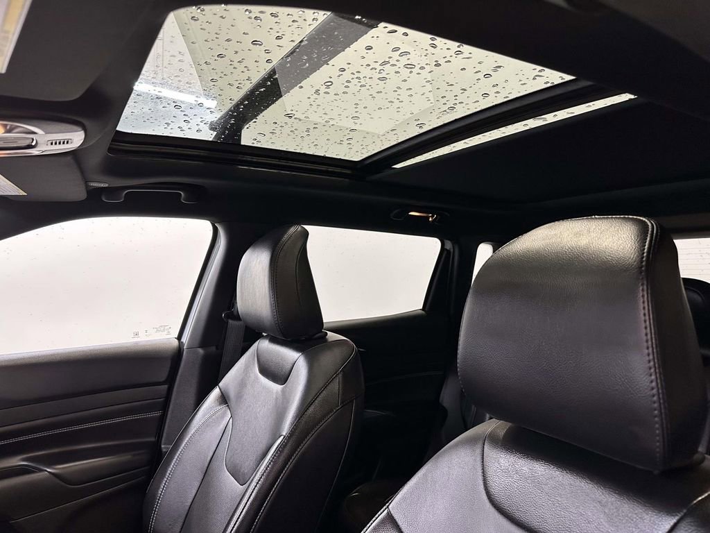 Used 2023 Jeep Compass High Altitude image 17