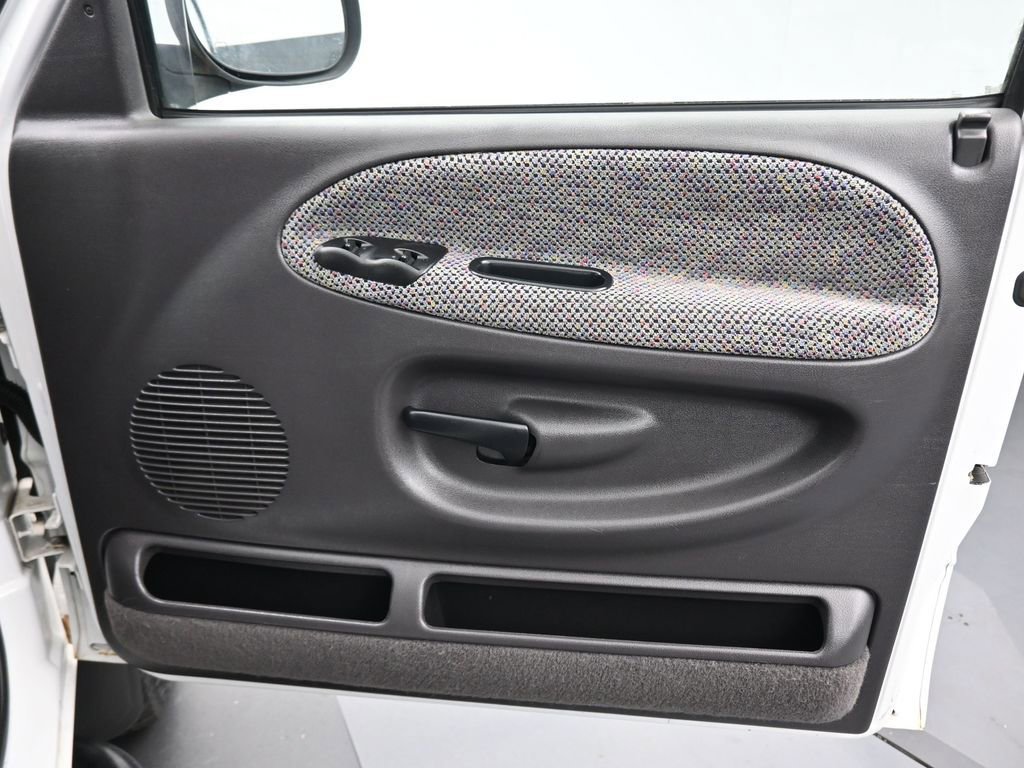 Used 2001 Dodge Ram 2500 Truck 4x4 Quad Cab image 34