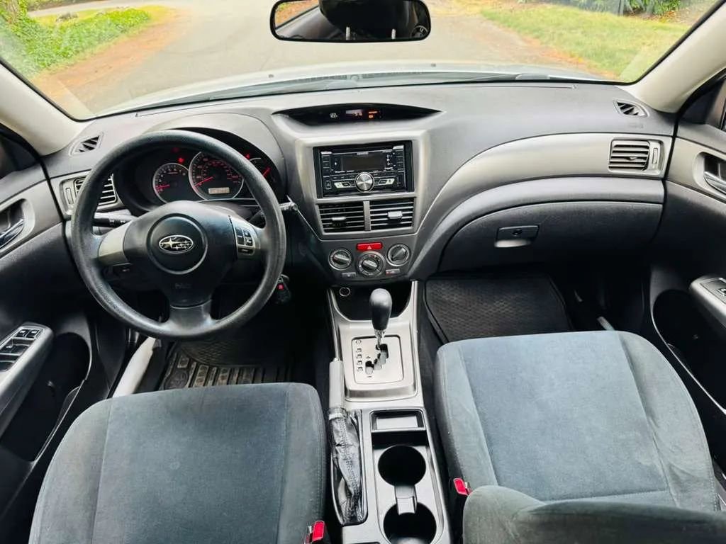 Used 2011 Subaru Impreza 2.5i image 13