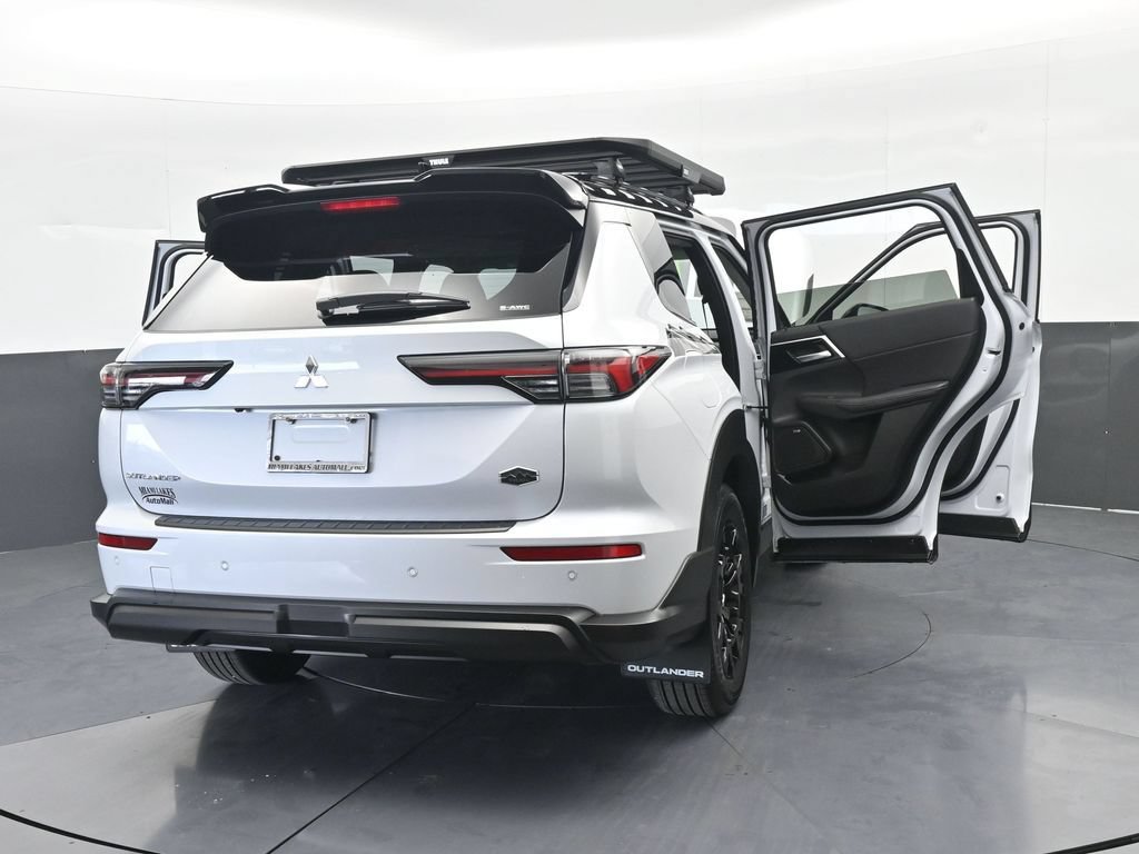 New 2026 Mitsubishi Outlander AWD image 83