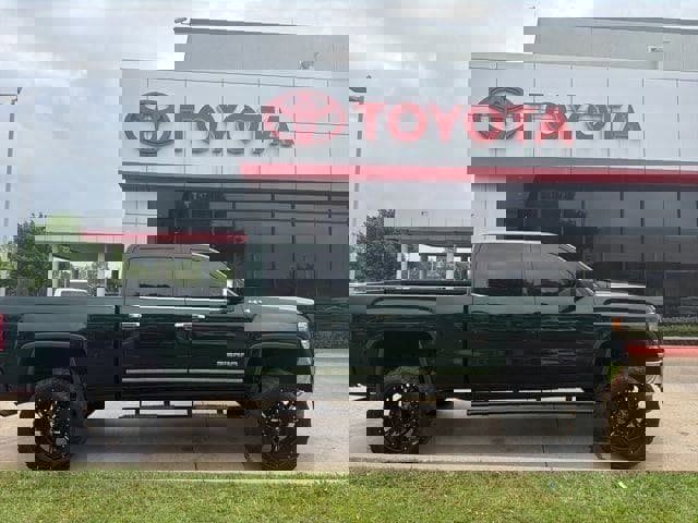 Used 2015 GMC Sierra 1500 SLT w/ SLT Crew Cab Value Package image 5