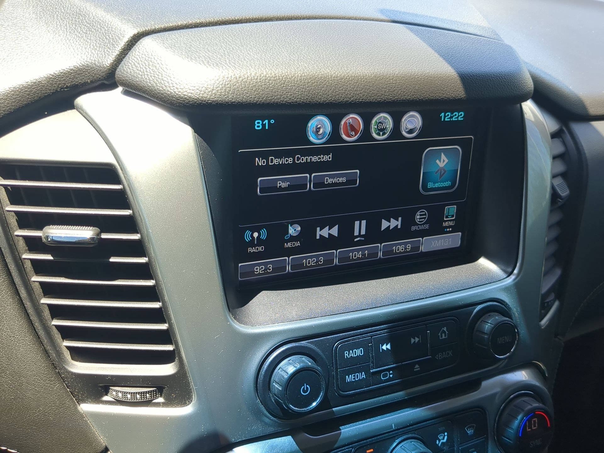 Used 2019 Chevrolet Suburban LT RWD image 14