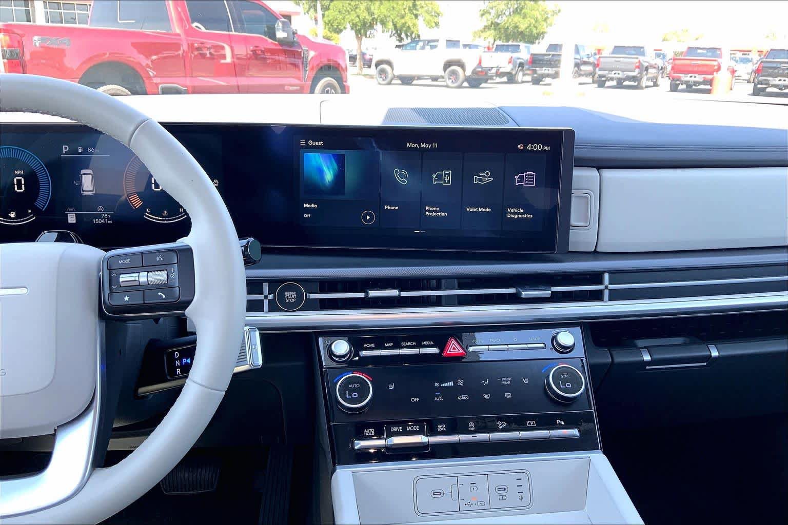 Used 2026 Hyundai Santa Fe SEL AWD/4WD image 7