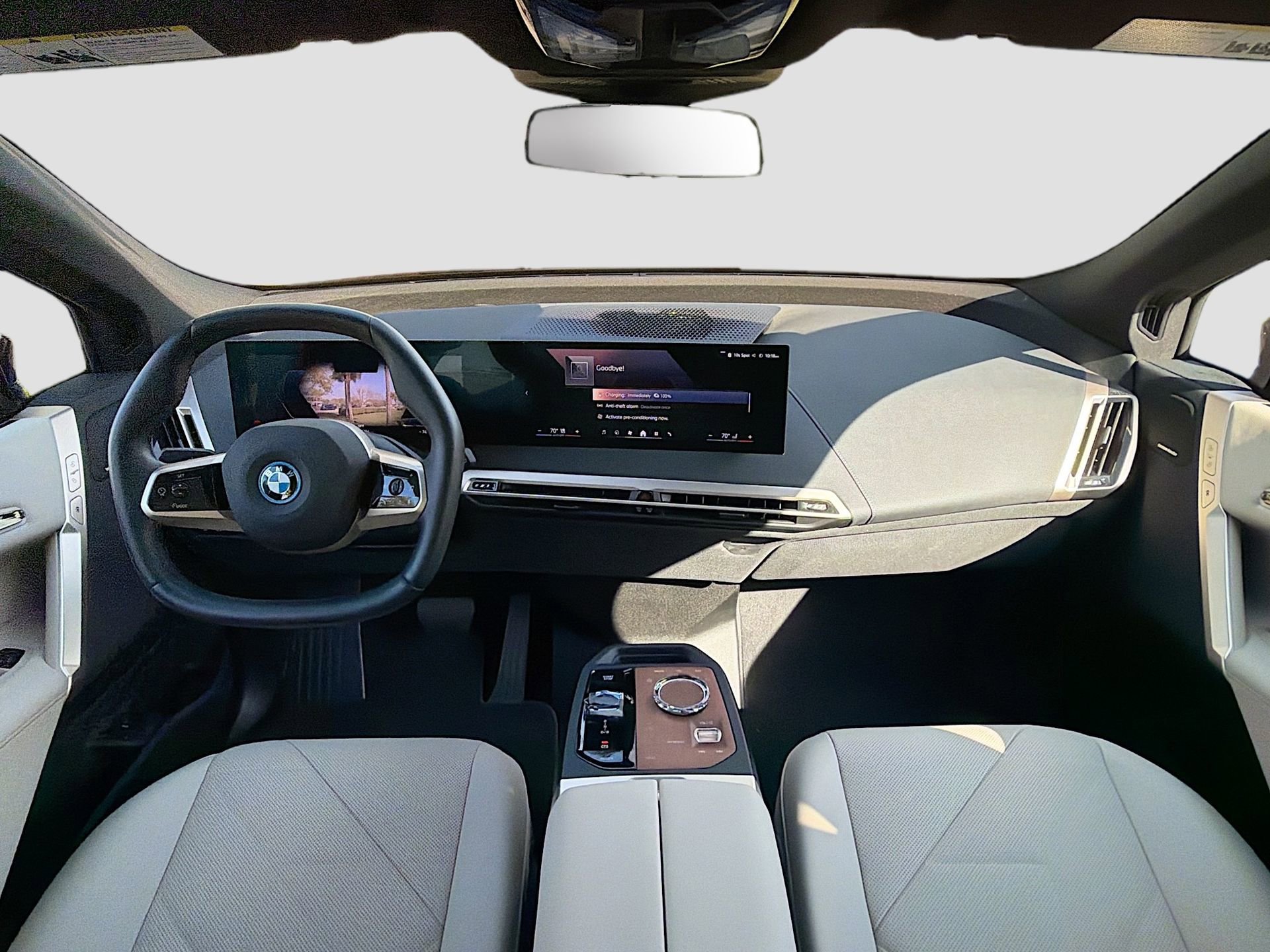 Certified 2025 BMW iX xDrive50 w/ Premium Package image 18