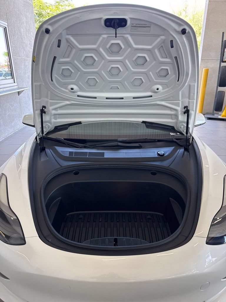 Used 2022 Tesla Model 3 Standard Range RWD image 16