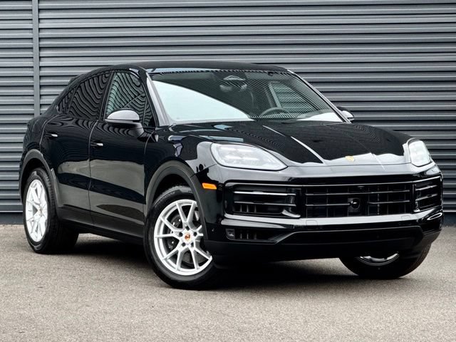 New 2026 Porsche Cayenne Coupe AWD/4WD image 9