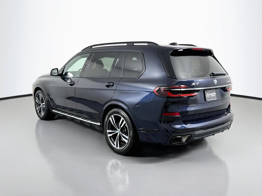Used 2026 BMW X7 xDrive40i AWD/4WD image 5