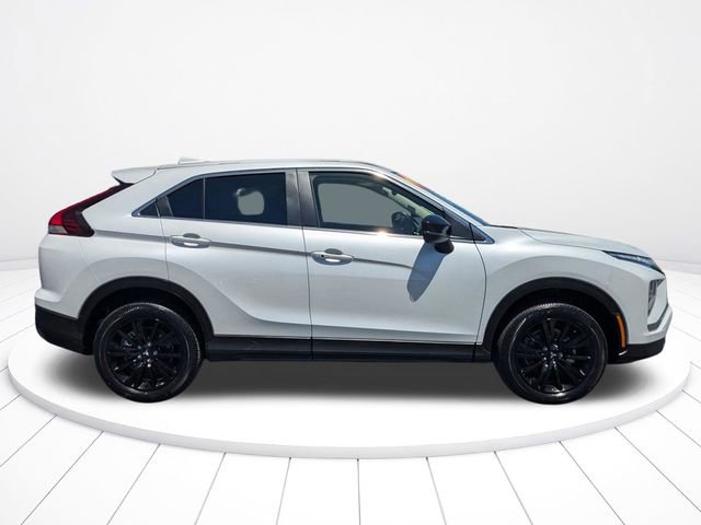 Used 2025 Mitsubishi Eclipse Cross LE AWD/4WD image 2