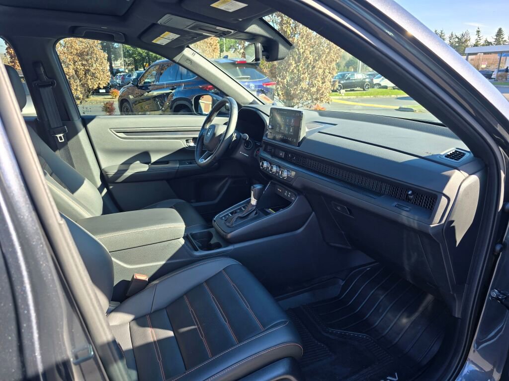 Used 2025 Honda CR-V Sport-L image 8