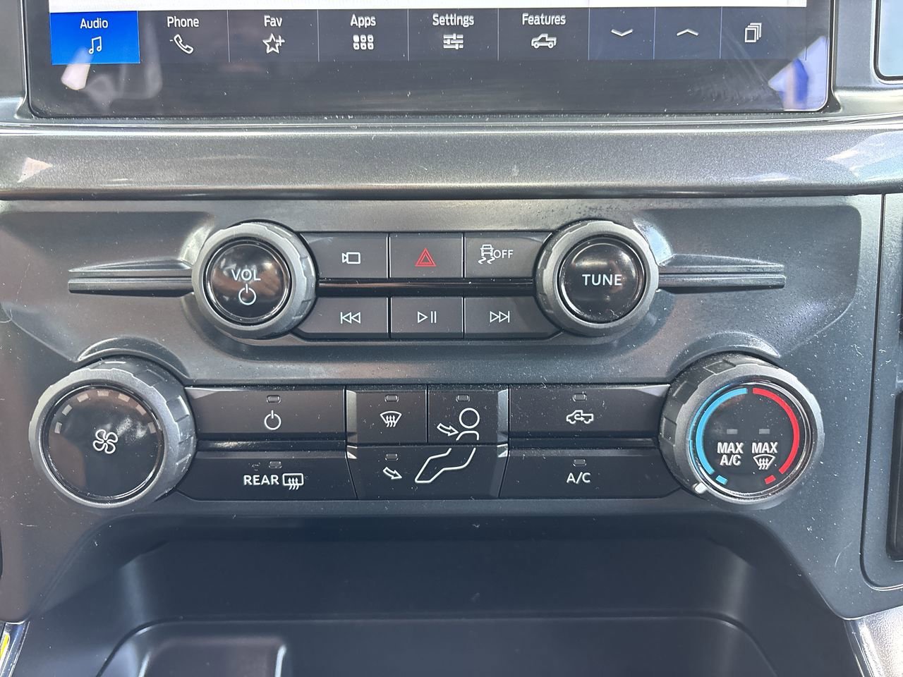 Certified 2025 Ford F150 STX w/ Equipment Group 200A image 22