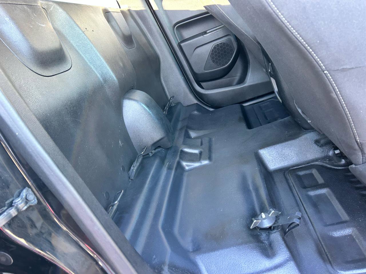 Used 2021 Chevrolet Colorado LT w/ Fleet Safety Package RWD image 13