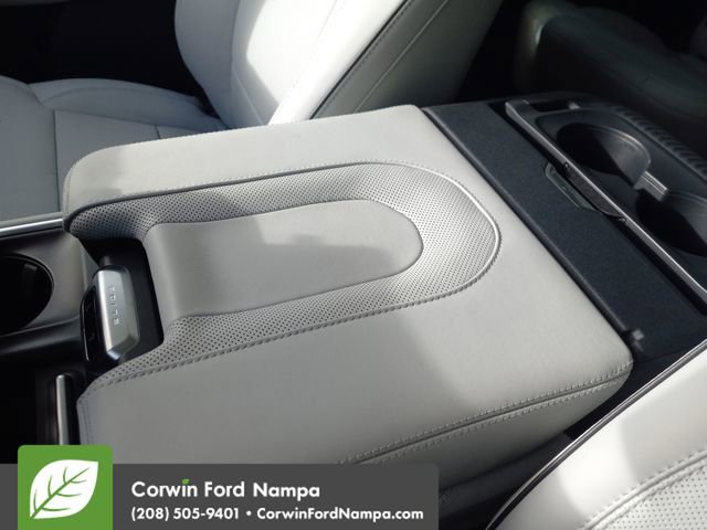 New 2025 Ford Expedition Max Platinum w/ Platinum Ultimate Package image 18