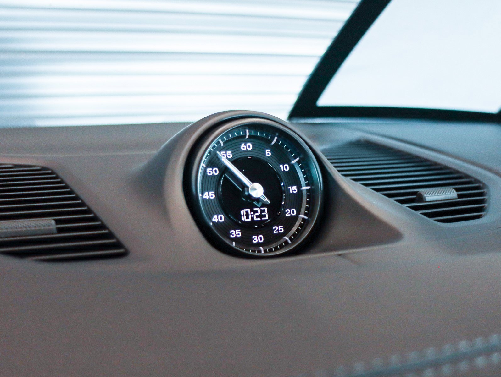 Used 2026 Porsche Cayenne GTS image 24