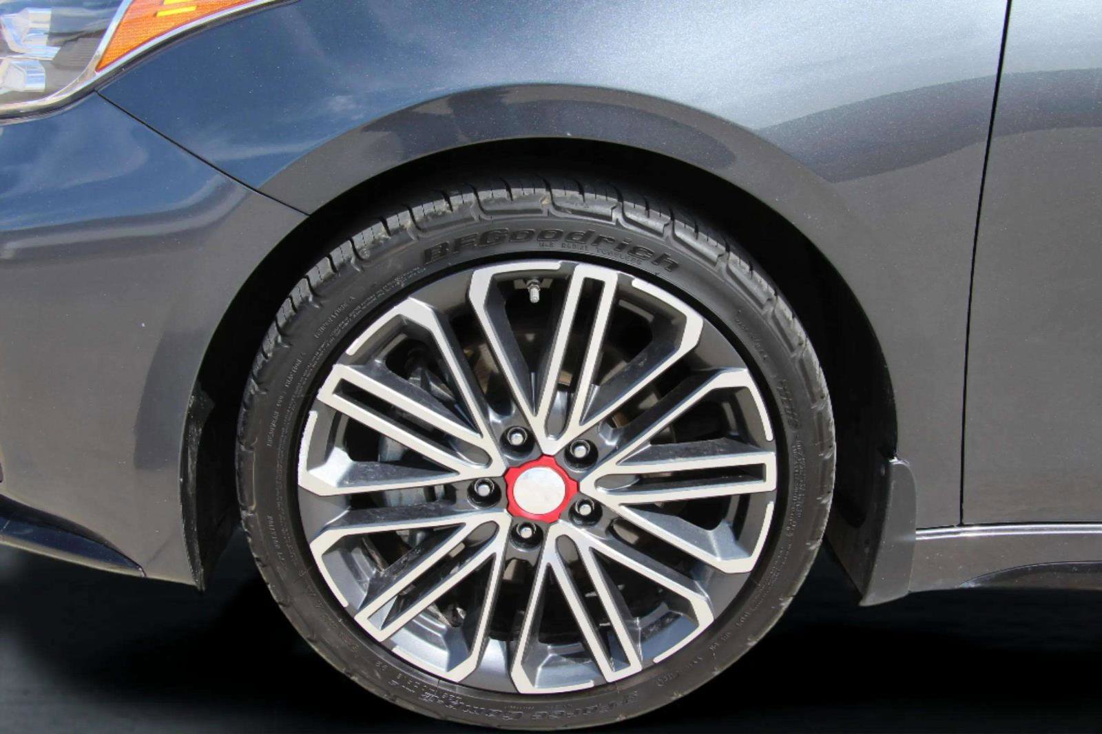 Used 2020 Kia Forte GT image 12