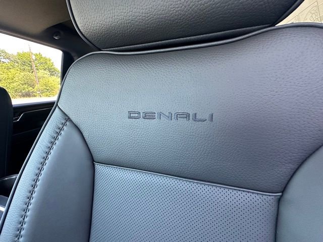 New 2026 GMC Sierra 2500 Denali w/ Denali Reserve Package image 16