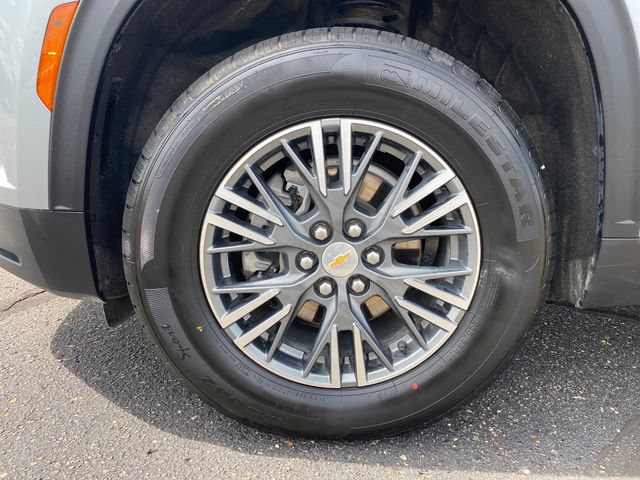 Certified 2025 Chevrolet Traverse LT FWD image 22