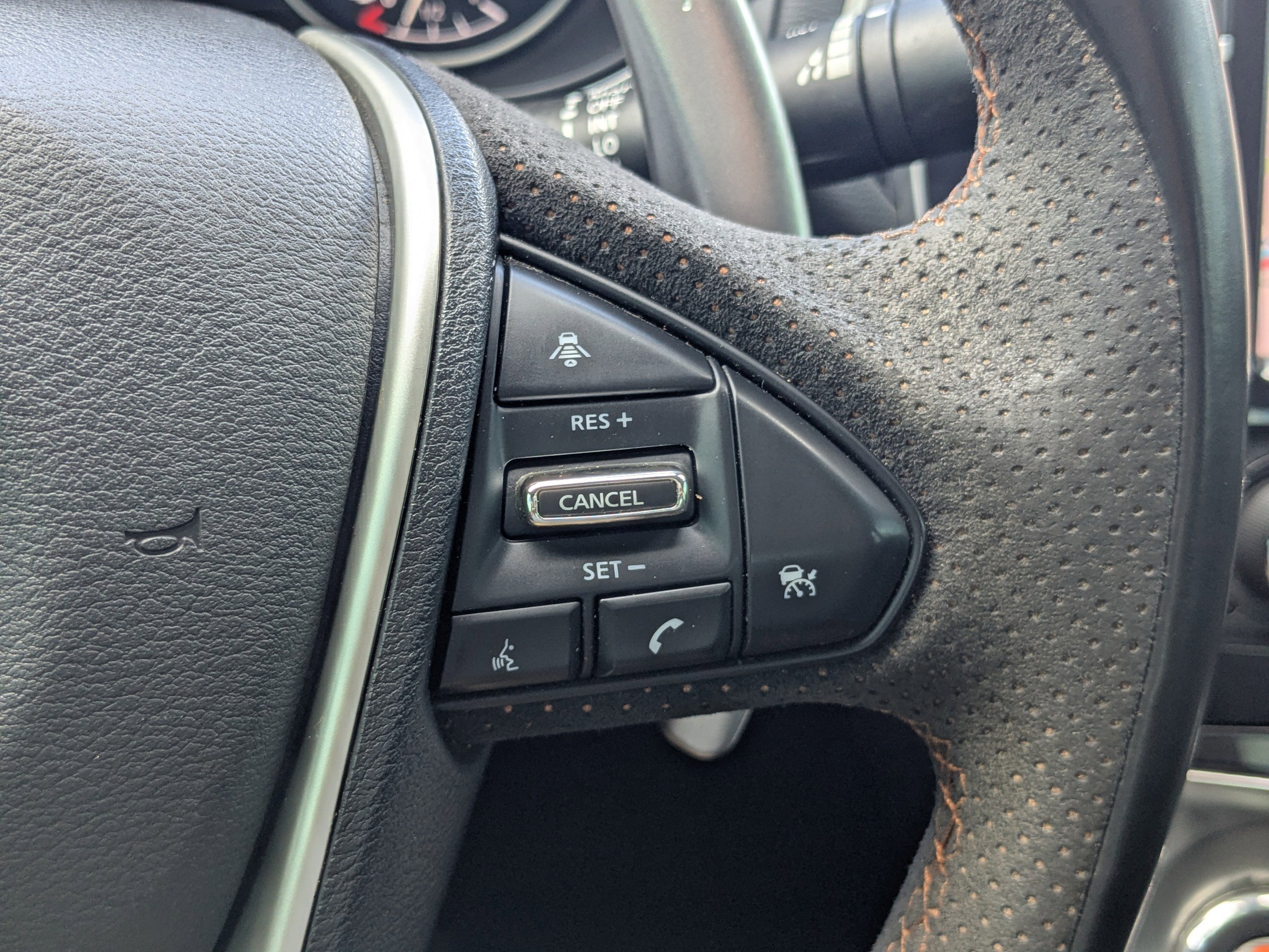 Used 2023 Nissan Maxima SR w/ Sport Mat Group image 26